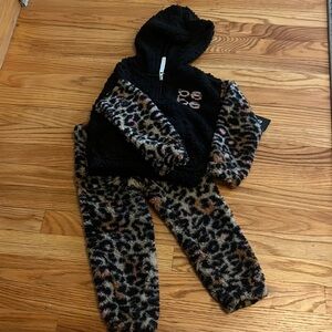 Bebe girls outfit sequins, cheetah, print and fleece